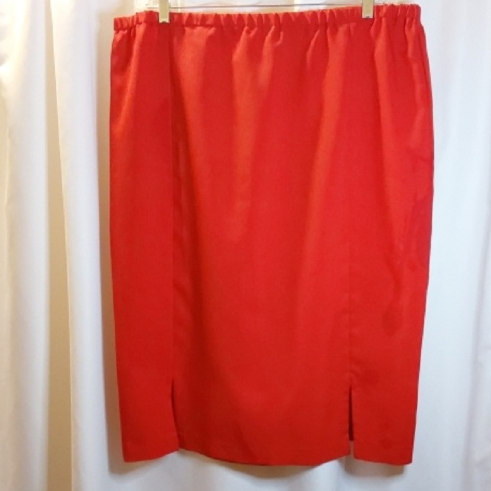 Elegant Red Pencil Skirt